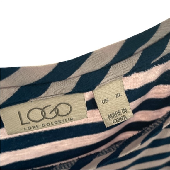 LOGO by Lori Goldstein Size Large Sleeveless Striped Stretch Top with Pockets - Picture 3 of 4